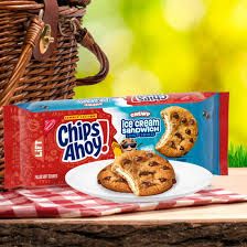 CHIPS AHOY ICE CREAM SANDWICH