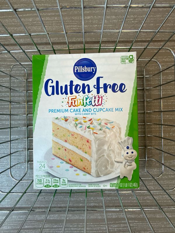 PILLSBURY FUNFETTI GLUTEN FREE CAKE MIX