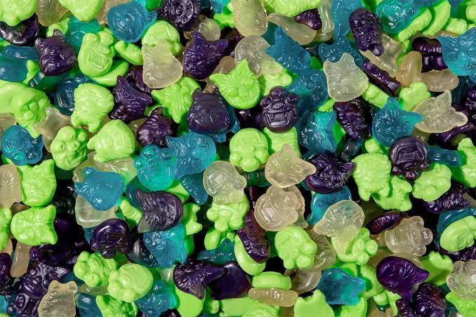 ALBANESE BULK GUMMI  MONSTERS