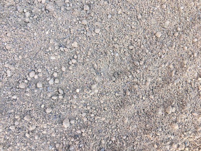 Screened Topsoil (Loose Tip)