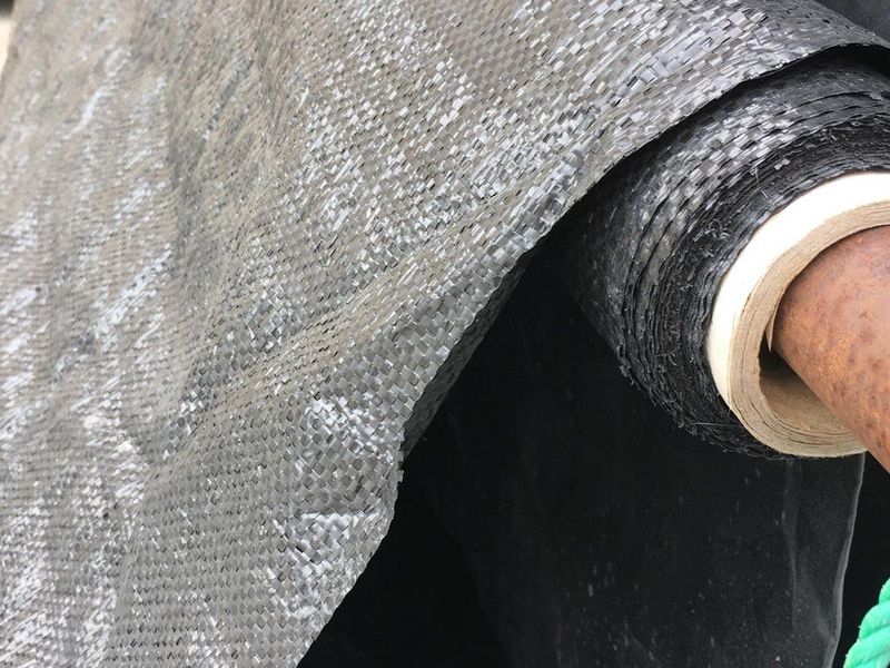 Weed Mat 915mm wide