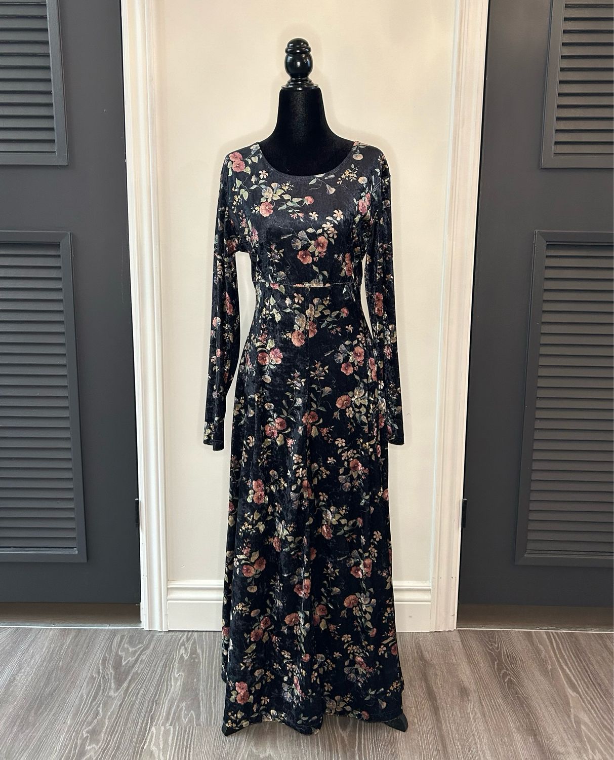 Midnight Rose Velvet Maxi Dress
