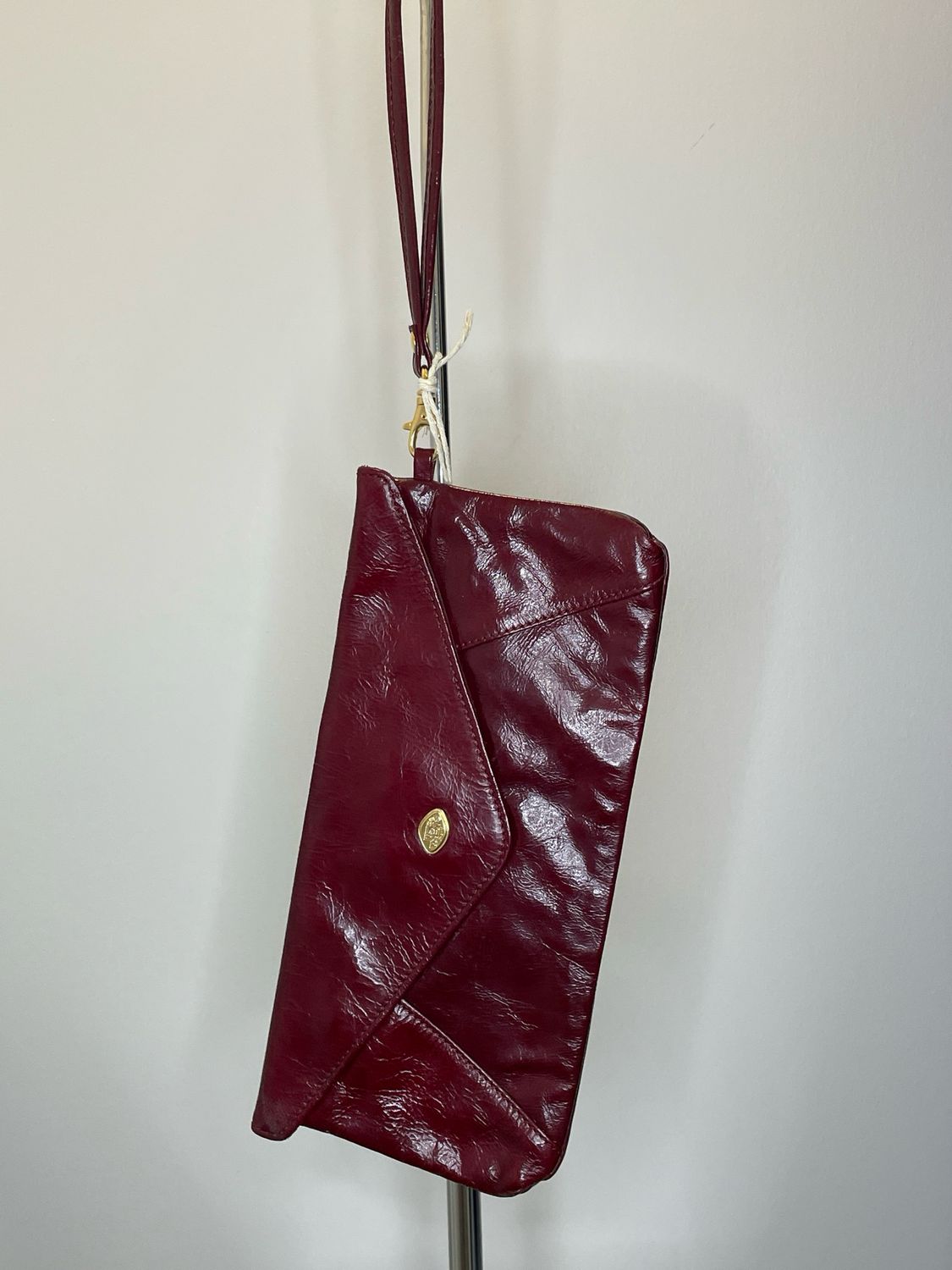 Vintage Burgundy Leather Cluth