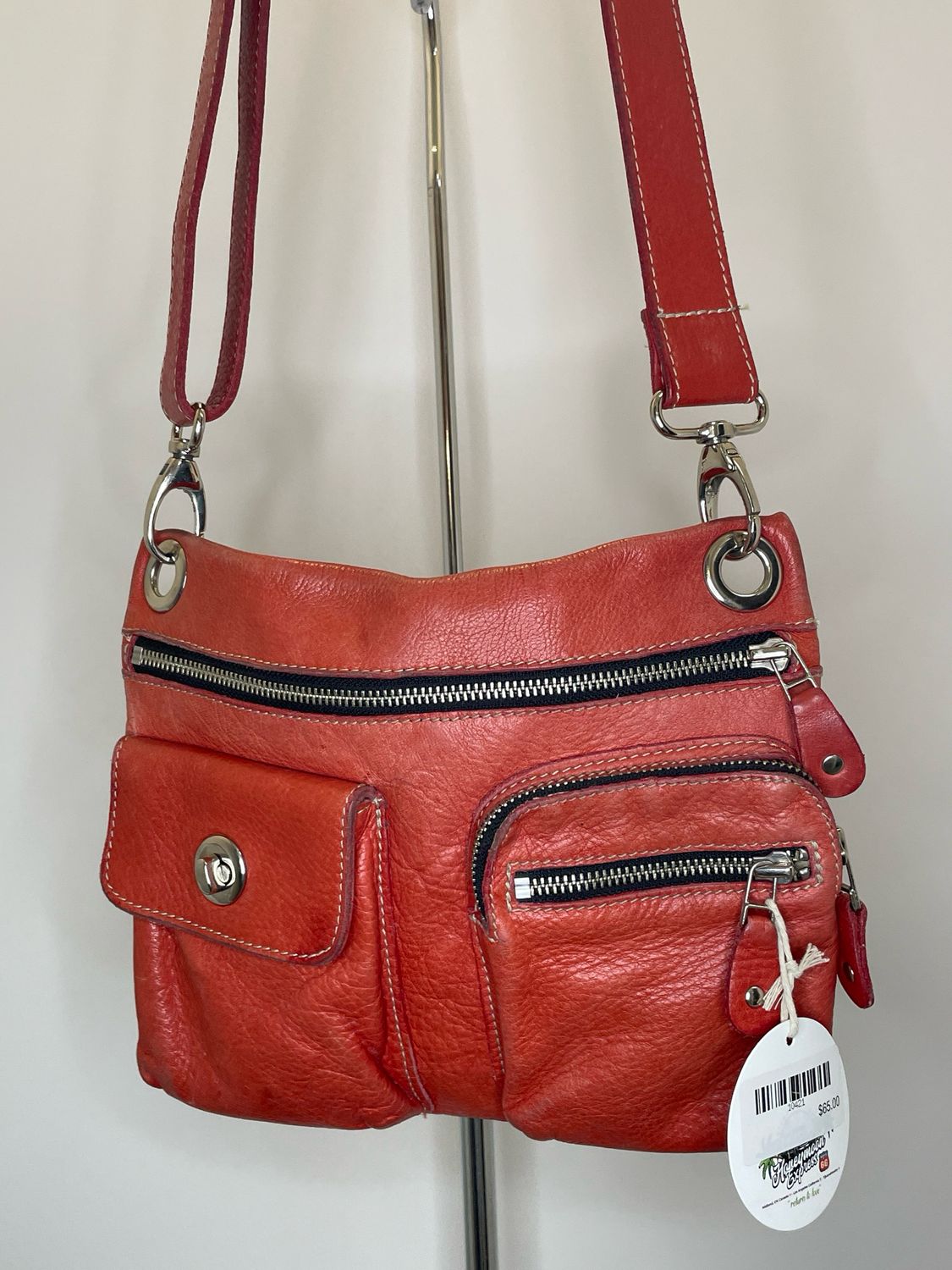 ROOTS Red Pebbled Leather Tribe Villager Crossbody Bag Purse