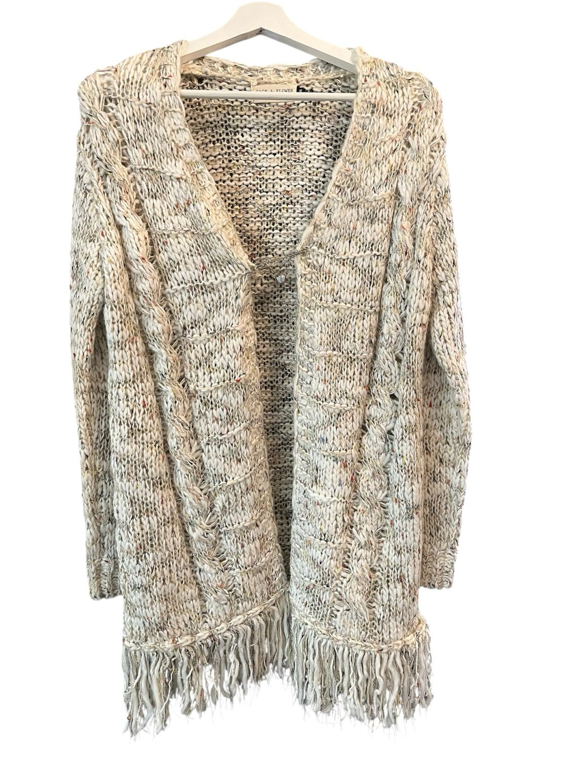 Sage &amp; flower beige sweater with pin