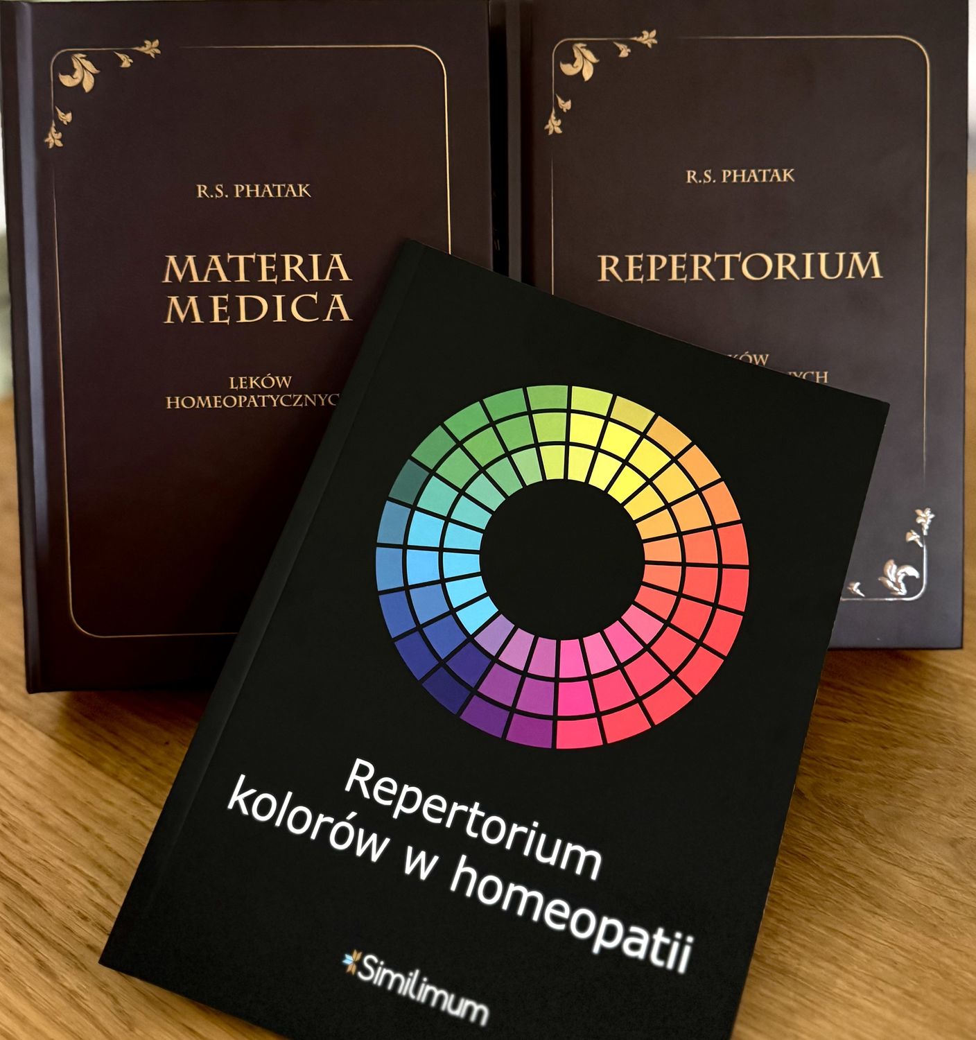 Materia Medica i Repertorium Phatak - oprawa twarda i Repertorium kolorów gratis - zestaw.