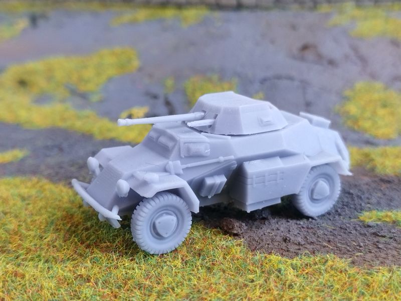 So.KFZ 222 mit geschl. Turmluk