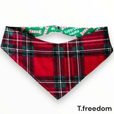 Happy PAWLIDAYS Dog Bandana