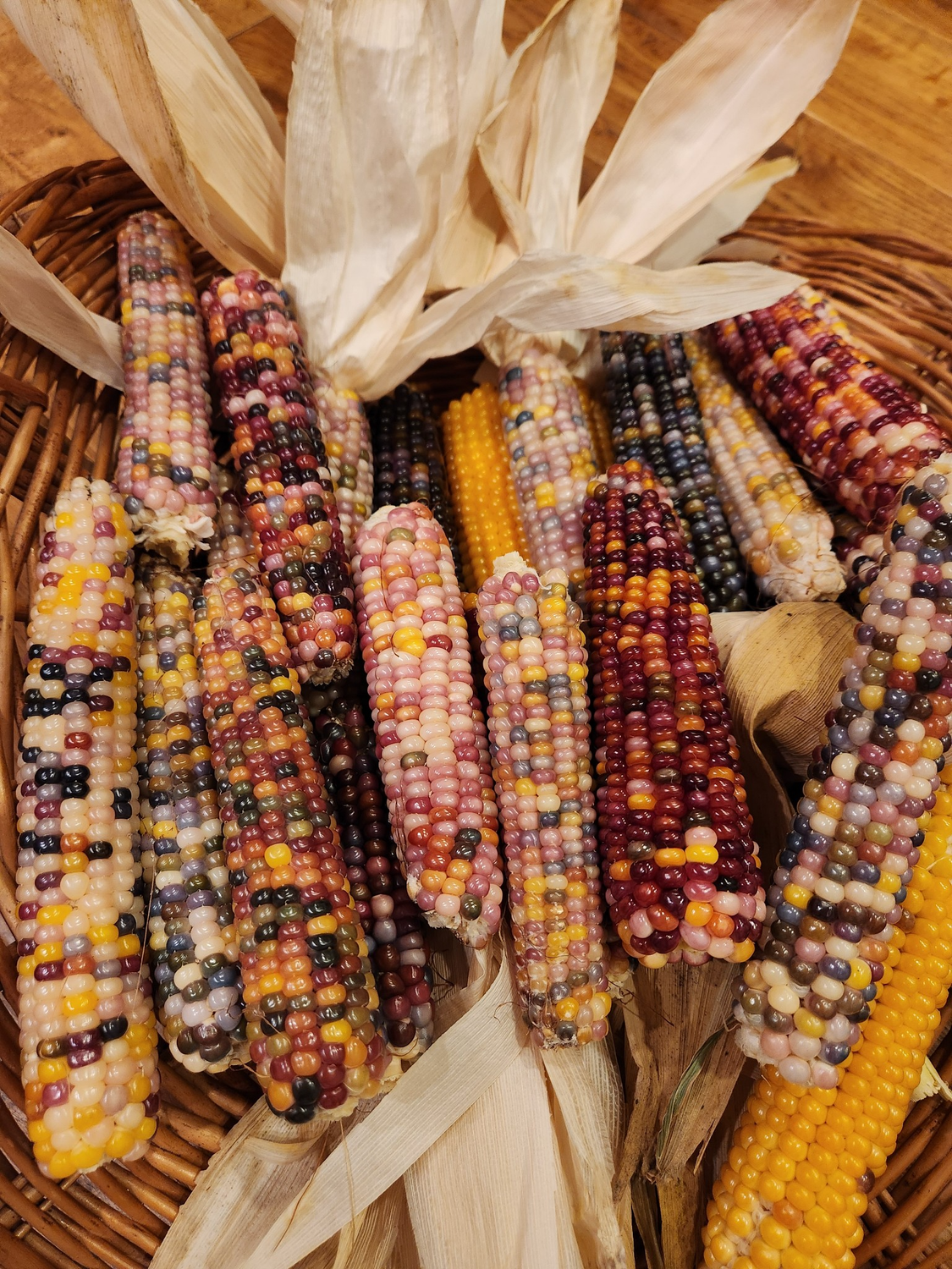 Popping Corn Glass Gem