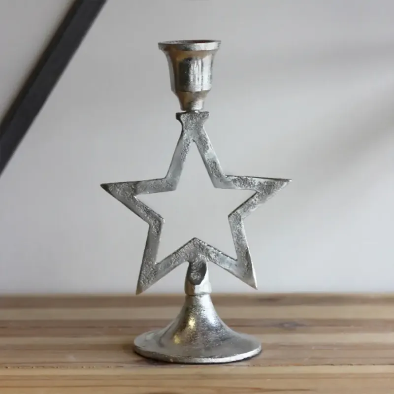Metalen kaarsenstandaard met ster, 19cm