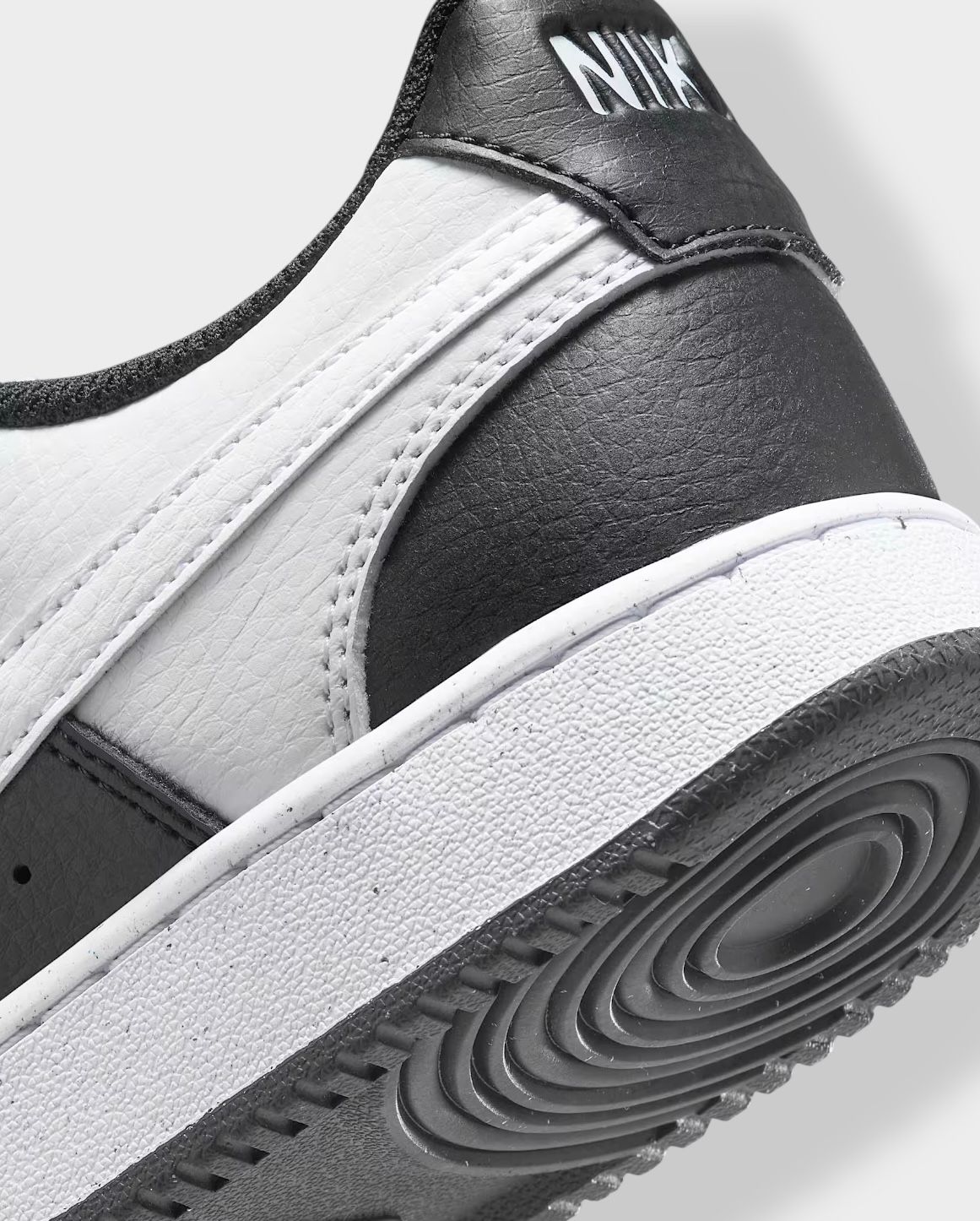 Nike Court Vision Low sneaker - Zwart/Wit - Leer hiel detail