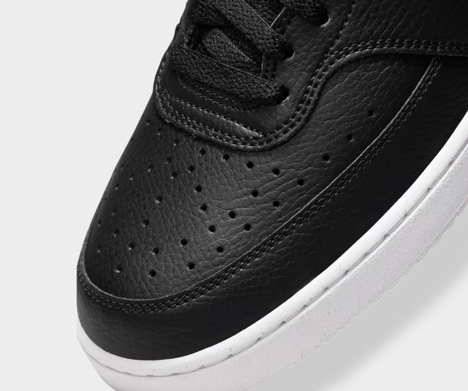 NIKE Court Vision Low