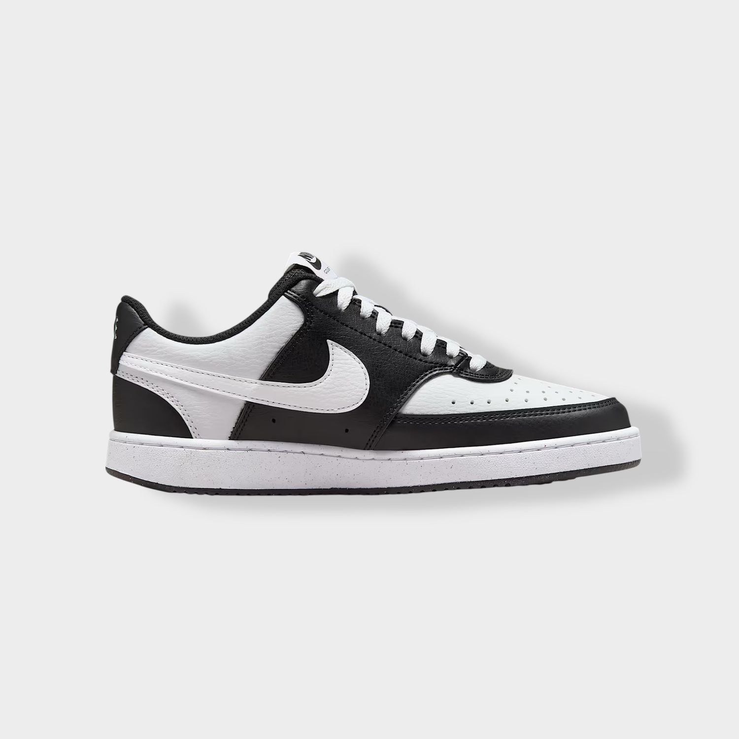 Nike Court Vision Low sneaker - Zwart/Wit - Leer zijaanzicht links