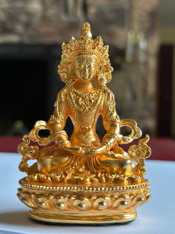 Shenlha Woe Kar statue