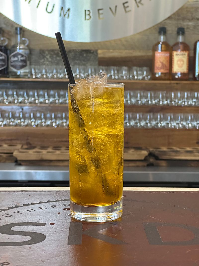 Porch Peach Kicker Moonshine Cocktail - Events