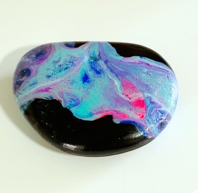 Painted stone (13)