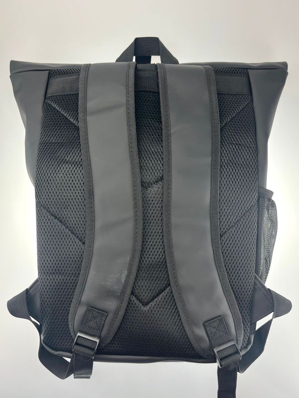 Mochila Urbana Impermeable Roll-Top Negra