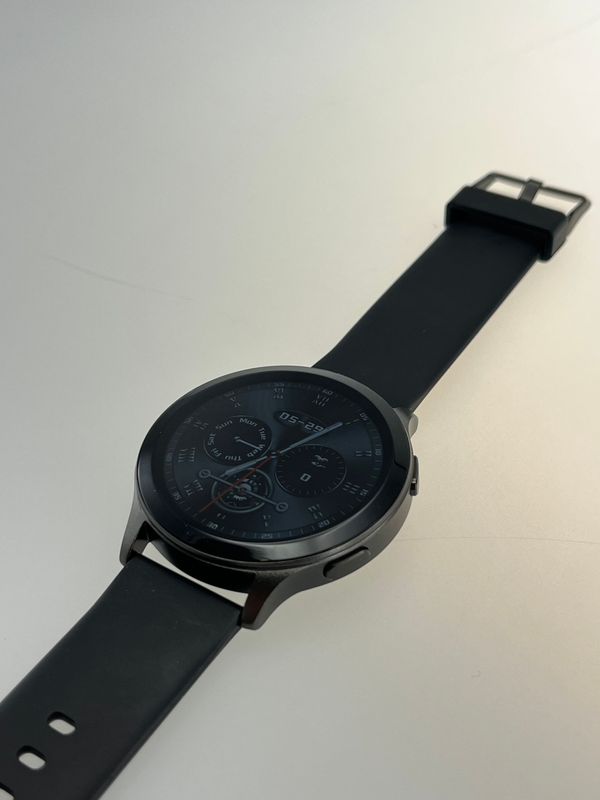 Smartwatch Deportivo Negro