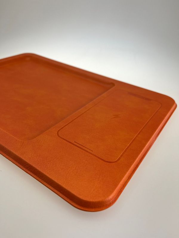 Set de Escritorio con Cargador Inalámbrico 15W