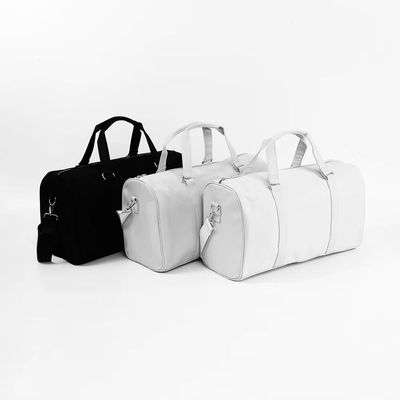 Bolsa de deporte y bolsos