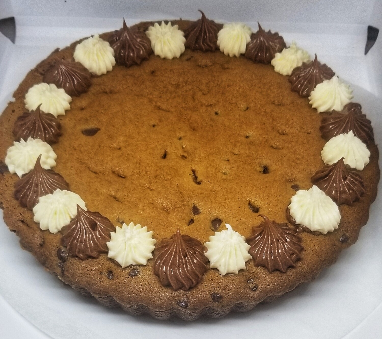 DNA Cookie Cake 8" Round