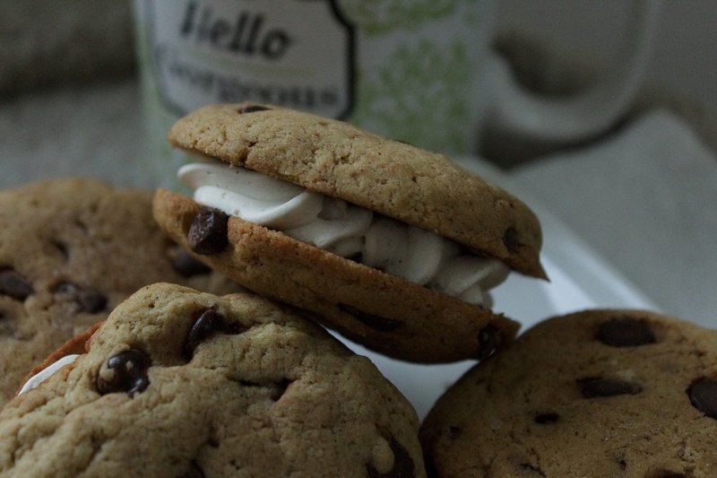 Chocolate Chip Sandwich Kookie