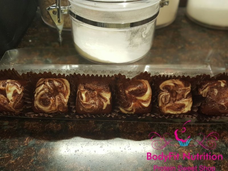 Chocolate CheeseKake Brownie Bites (6 count)