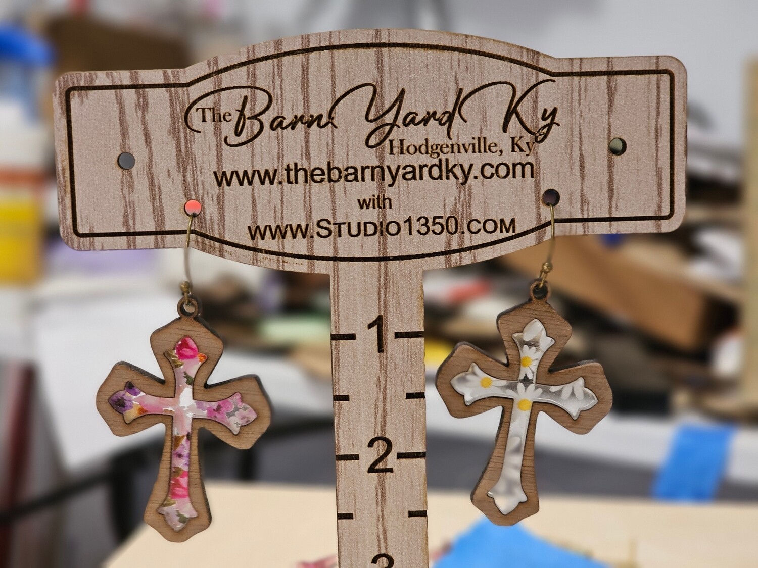Inlay Cross Earring FILE