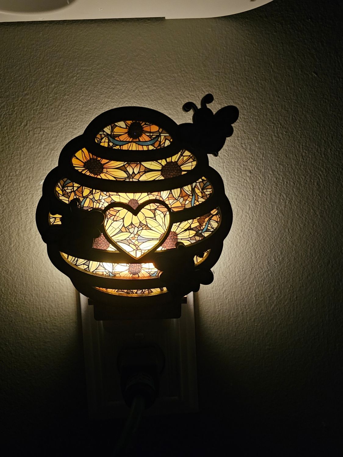 BEEHIVE BEE NIGHTLIGHT FILE EPS SVG DXF
