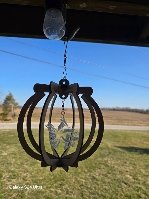 Gold Fish Bowl Wind Spinner FILE
