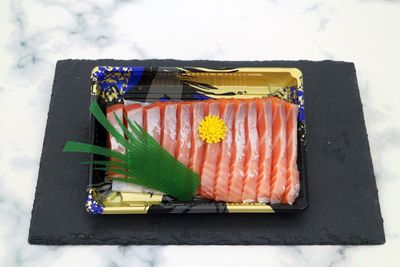 挪威三文魚腩刺身 Norwegian Salmon Belly Sashimi (每磅)