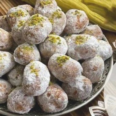 Qottab Yazd Pastry