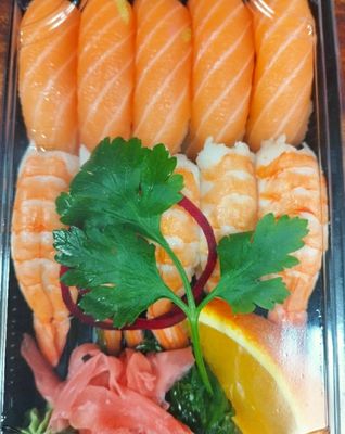 SUSHI NIGIRI