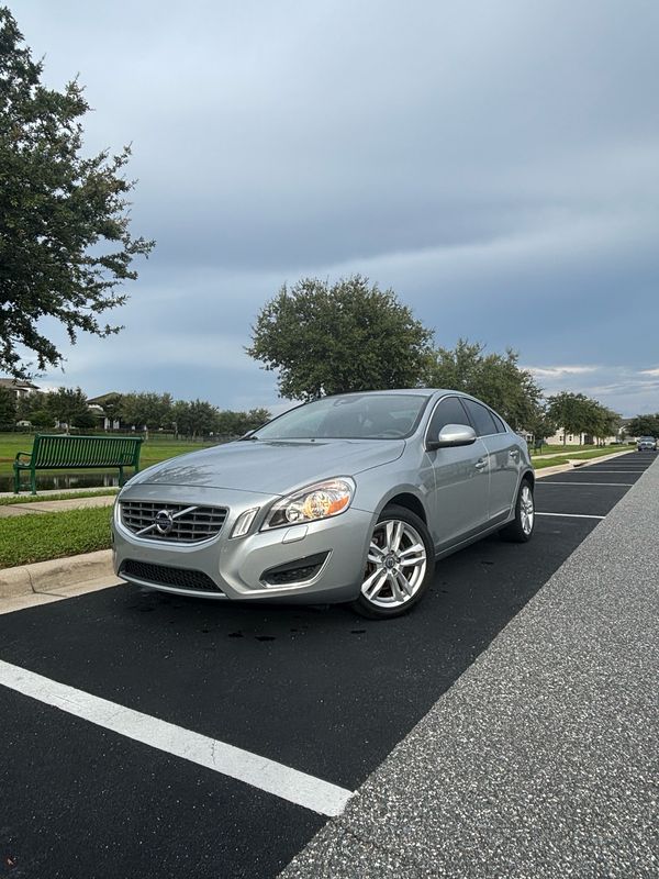 2013 Volvo S60 T5