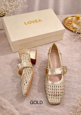 DOLL SHOES