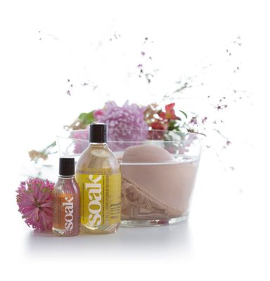 Laat je lingerie liefde voelen met Soak