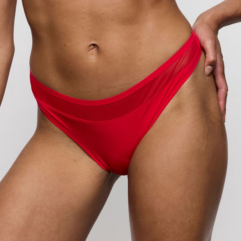 String Louie 0622090 - true red