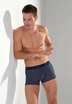 Short HO1 Cyrus 402844