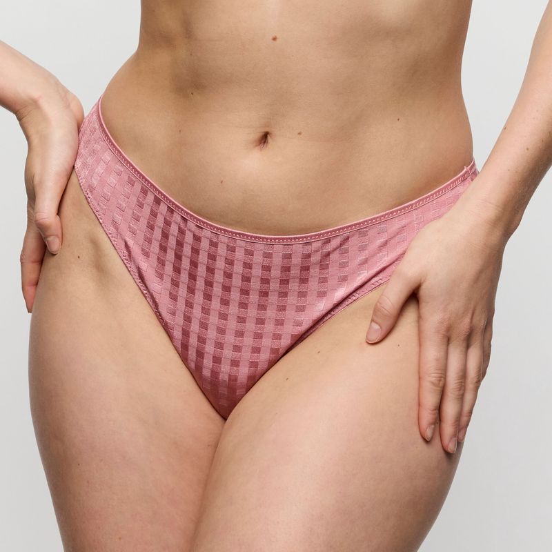 String Avero 0600410 - Ballet Pink