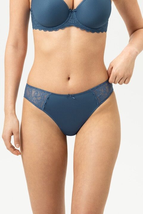 String Amorous 79800 - incloud