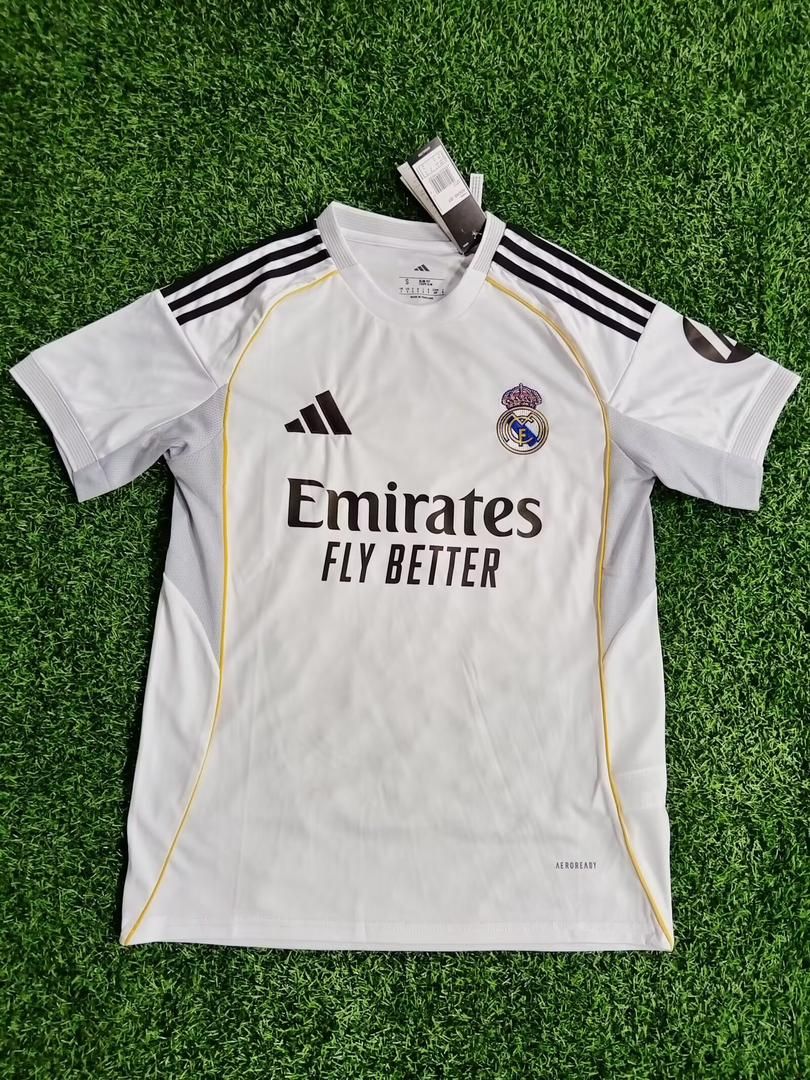 25-26 Real Madrid Home Fan Version