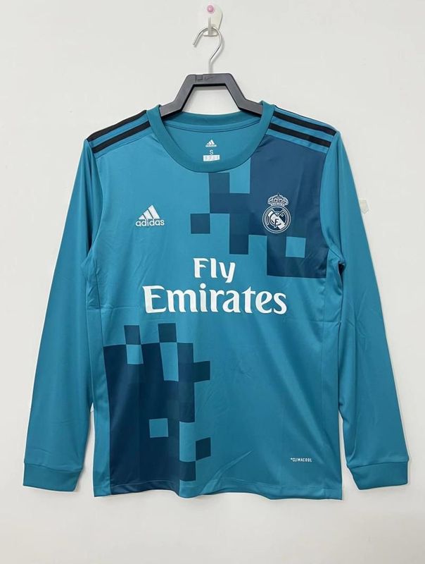 17-18 Real Madrid Two-Passenger Long Sleeves Fan Version - RETRO