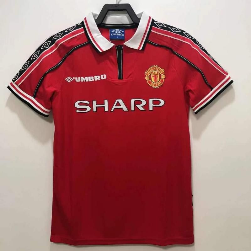 94-96 Manchester United Home Court - RETRO