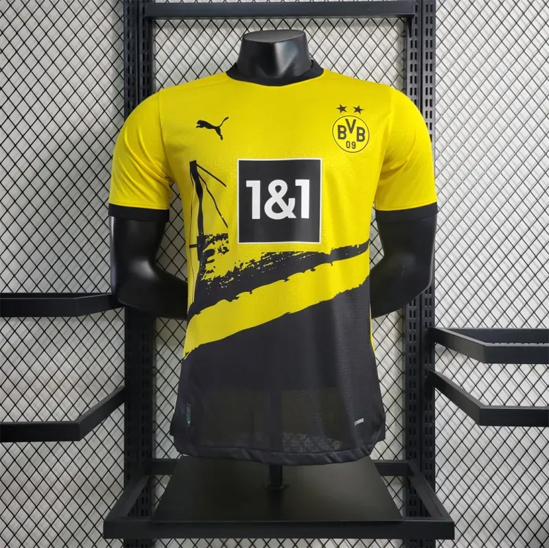 23-24 Borussia Dortmund Home Player Version