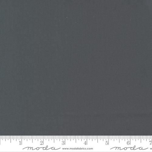 Moda Bella Solids Lead 9900 283