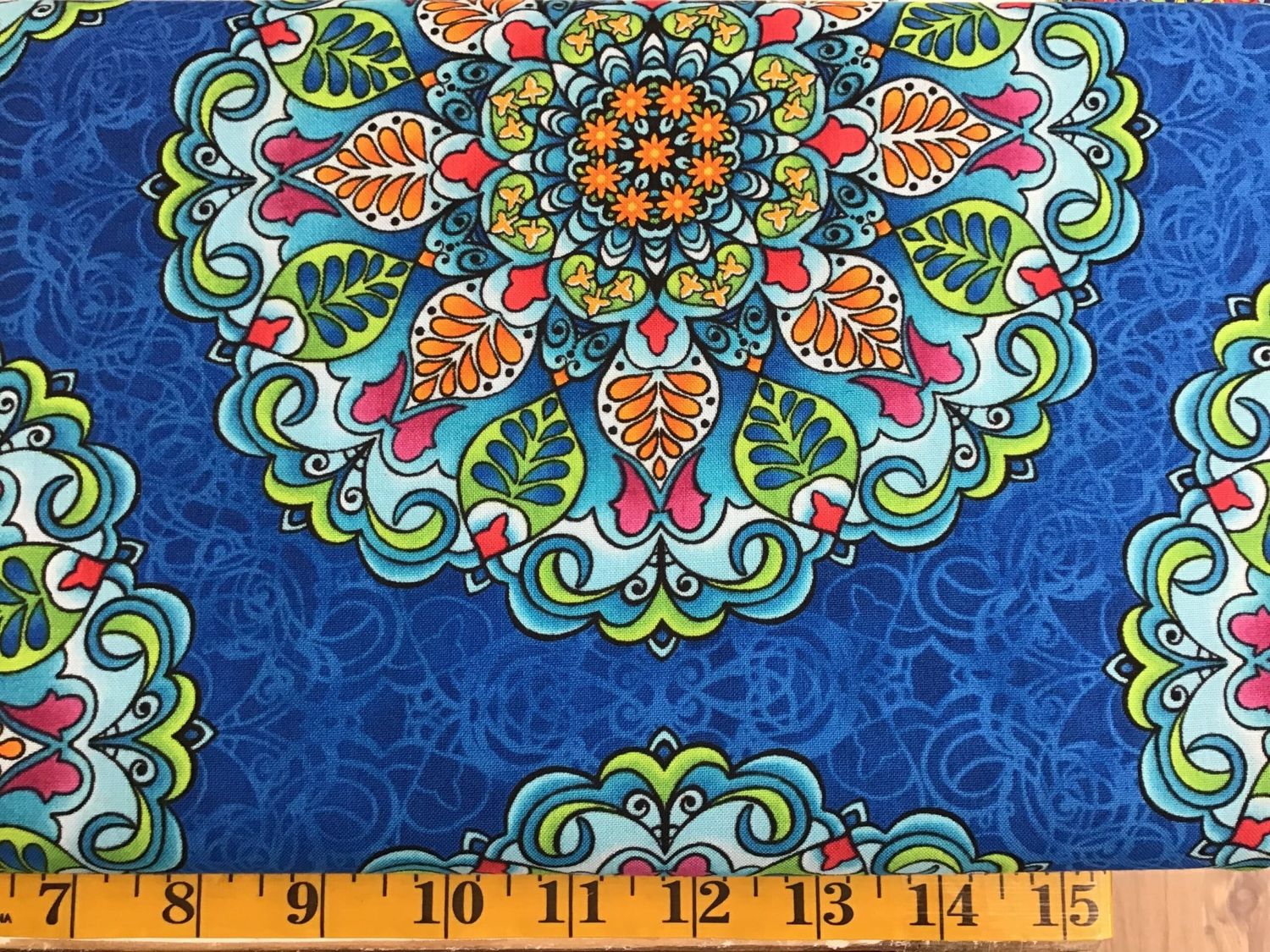Blank Quilting Pirouette 8234 077