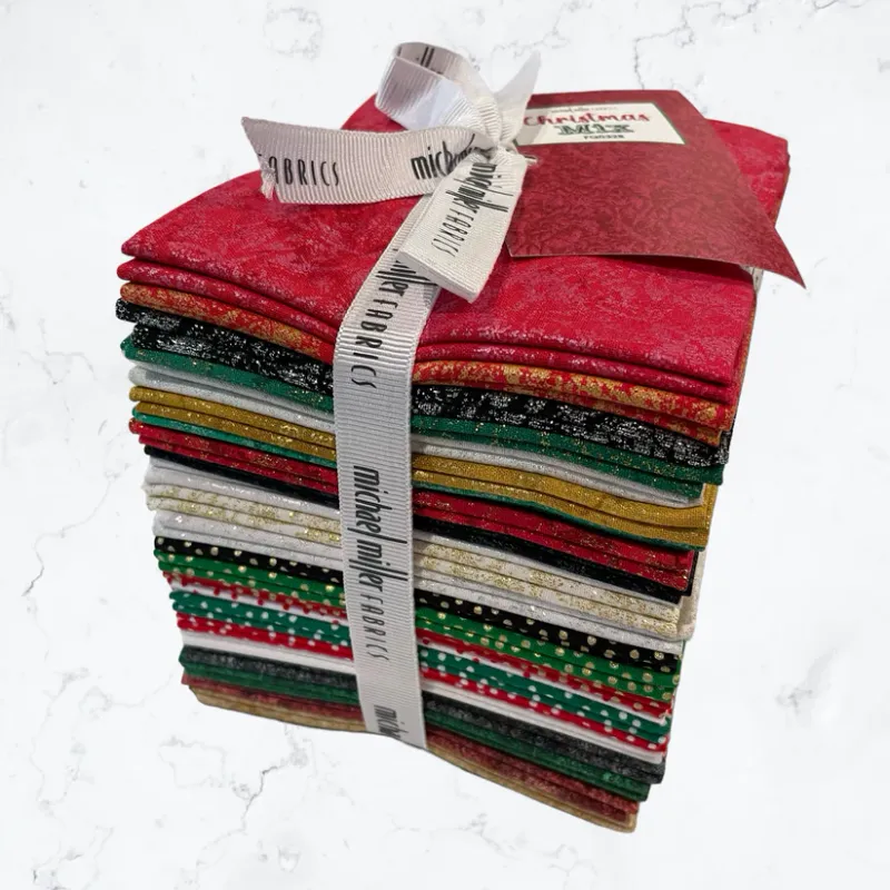 Michael Miller Christmas Mix 25pc Fat Quarter Bundle