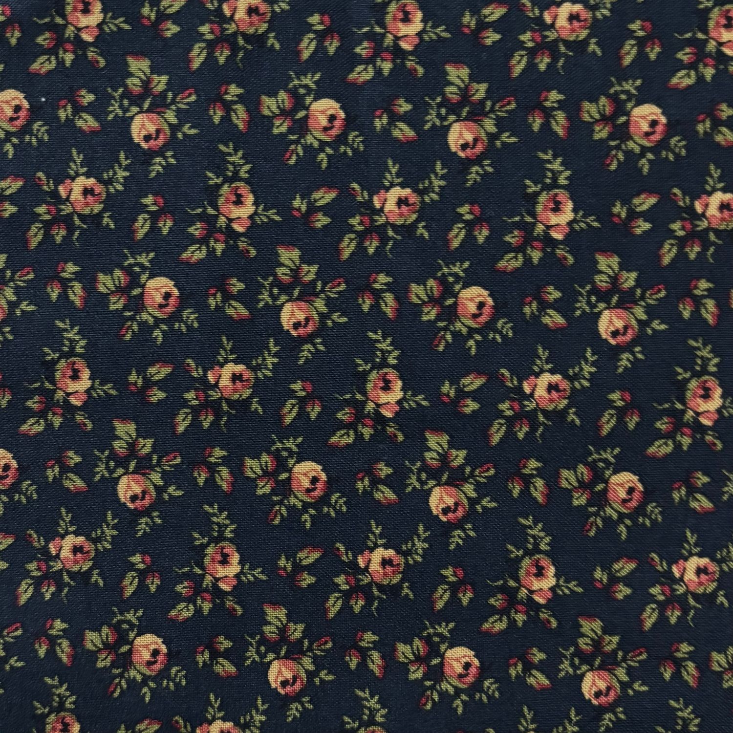 RJR Fabrics Vintage Stitches 5195 001