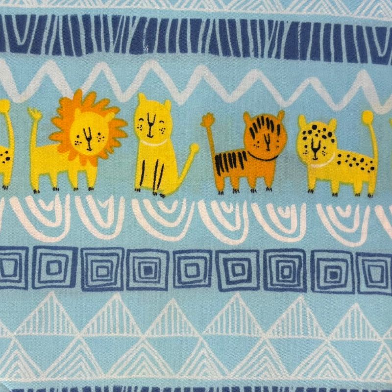 Clothworks Serengeti Beasties Y1777-33 Aqua