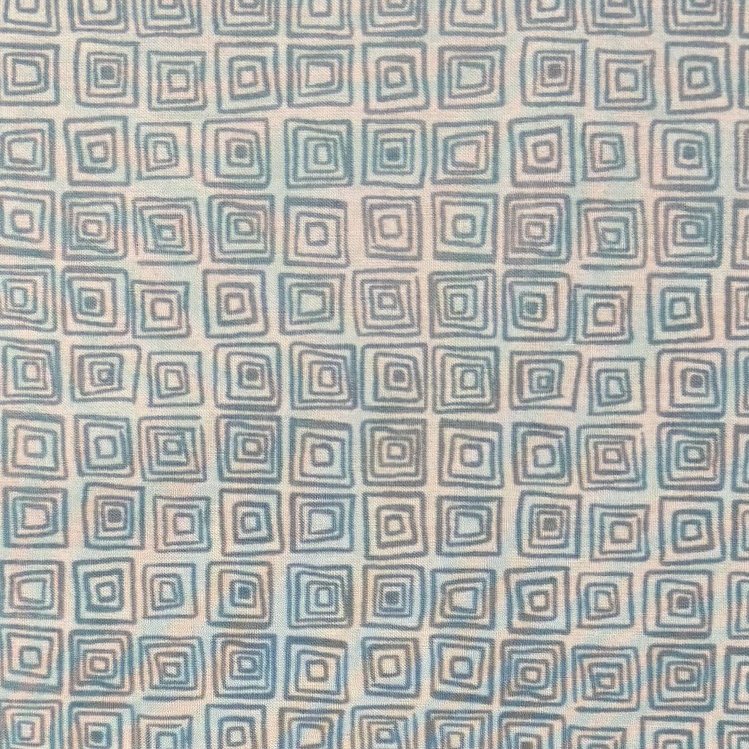 Clothworks Serengeti Beasties Y1776-29 Light Blue
